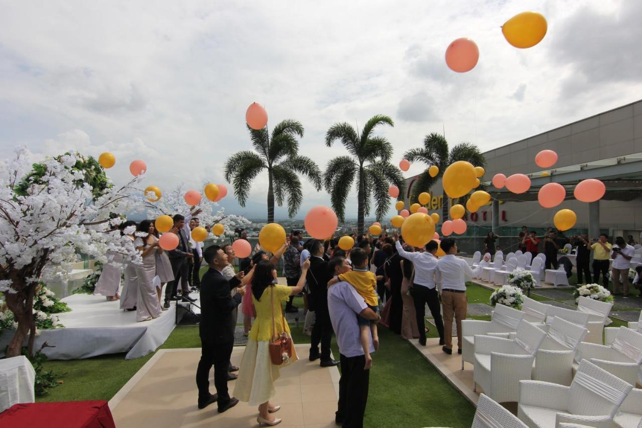 Golden Palace Hotel Lombok Mataram Esterno foto